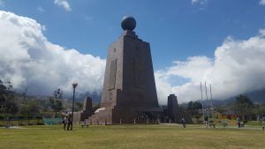 Paralelo 00 en Quito