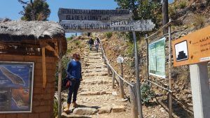 Entrada a una de las islas del Lago Titicaca