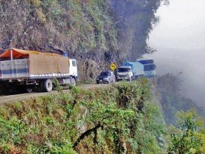 Una de las carreteras más peligrosas del mundo